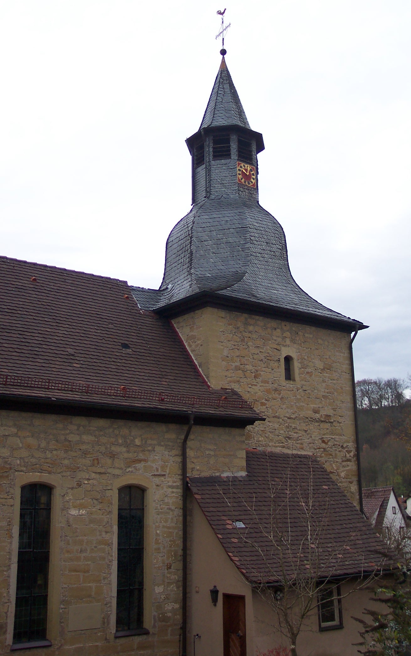 Jakobuskirche_Leonbr_Südseite